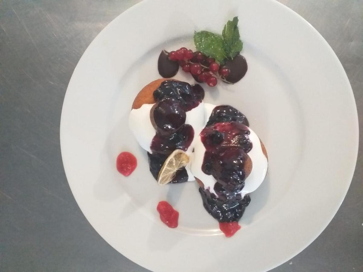 Pensiune Restaurant Indus Ocna Sibiului Eksteriør billede